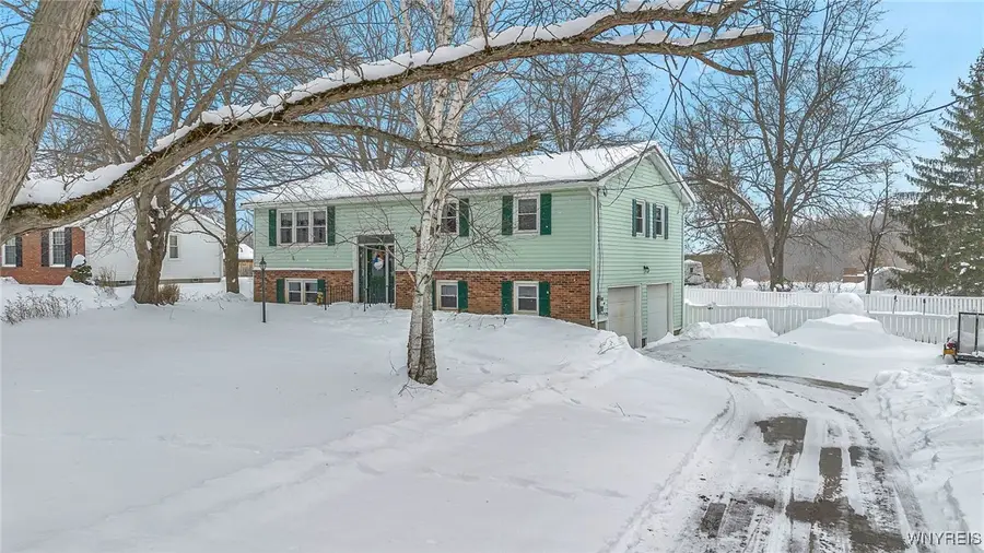 521 Stolle Road, Elma, NY 14059 - Image #2