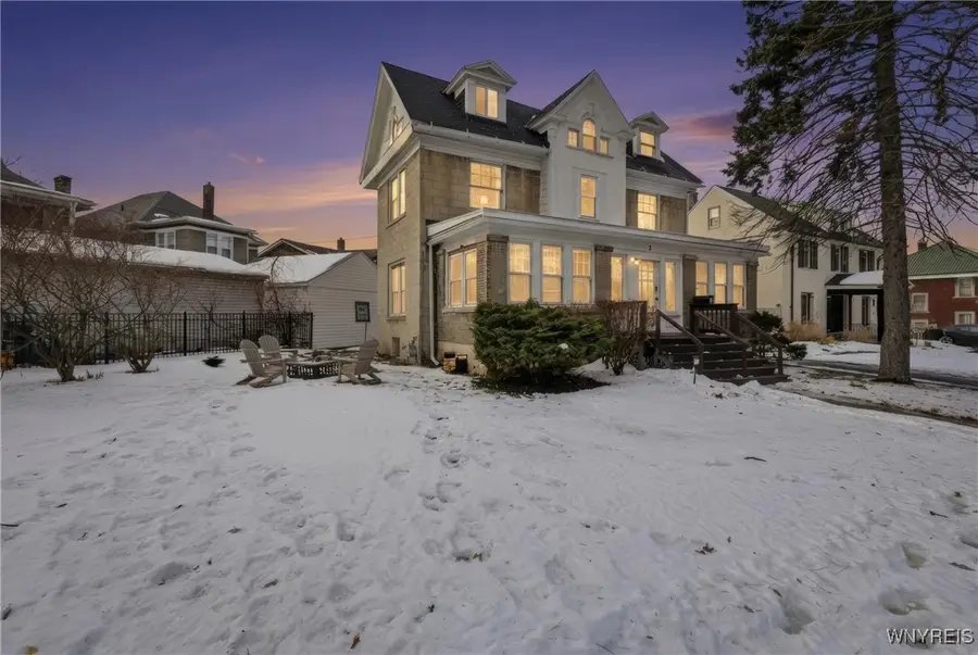 2 Niagara Falls Boulevard, Buffalo, NY 14214 - Image #2