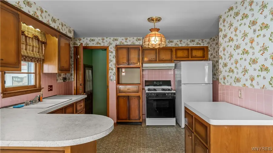 1205 Mineral Springs Road, Buffalo, NY 14224 - Image #3