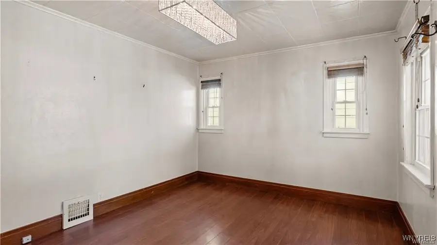 102 Francis Avenue, Buffalo, NY 14212 - Image #2