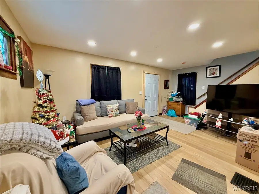 295 Grove St, Tonawanda, NY 14150 - Image #3