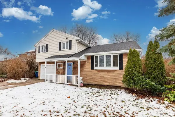 559 Frankhauser Road, Williamsville, NY 14221