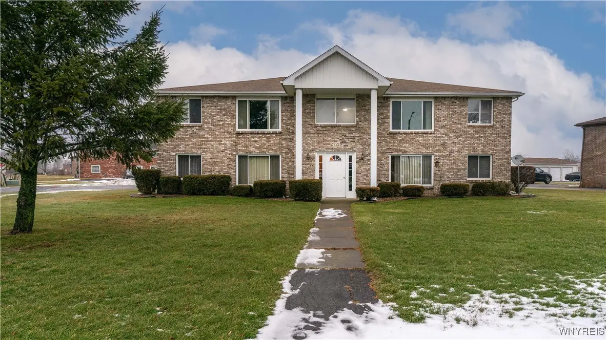 2721 Alder Creek Drive S, North Tonawanda, NY 14120 - Image #1