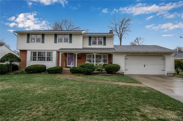 54 Surrey, Buffalo, NY 14221