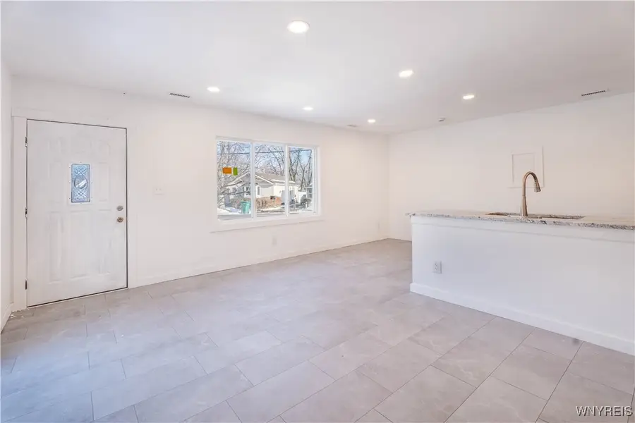 2697 Riverton Avenue, Hamburg, NY 14075 - Image #3