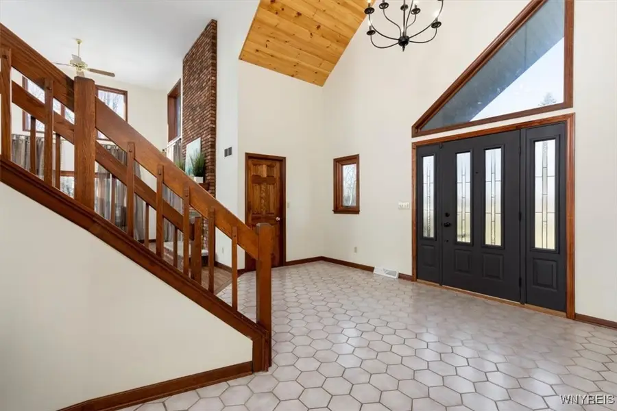 13111 Martin Road, Akron, NY 14001 - Image #2