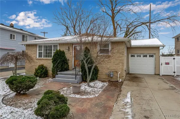 17 Fath Drive, Cheektowaga, NY 14225