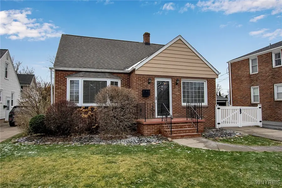 371 Potters Road, Buffalo, NY 14220 - Image #2