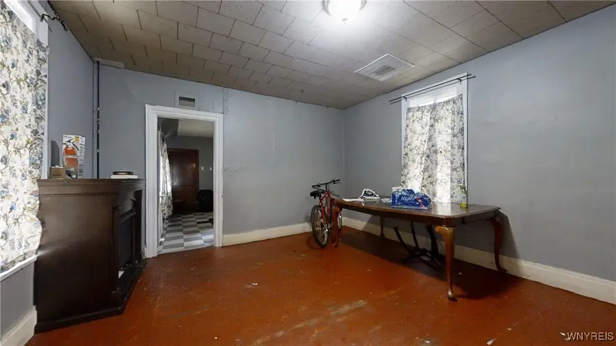 52 Dart Street, Buffalo, NY 14213 - Image #3