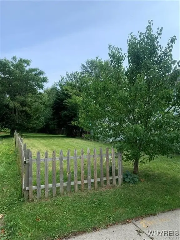 95 Amherst Street, Buffalo, NY 14207