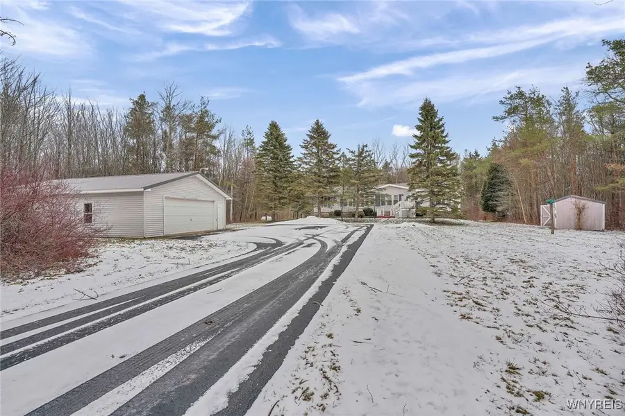 10675 Darien Townline Road, Attica, NY 14011 - #2