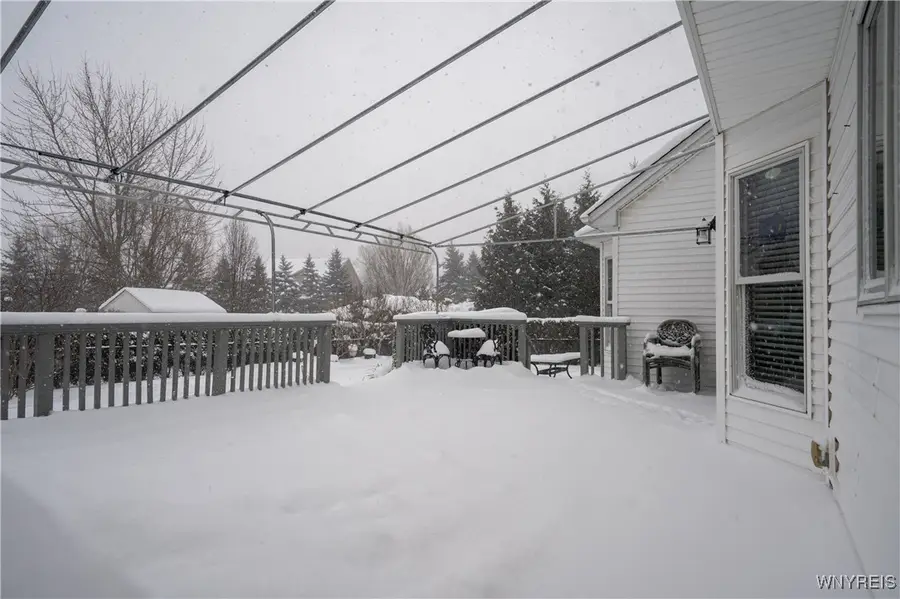 7165 Creekbend Drive, North Tonawanda, NY 14120 - #3