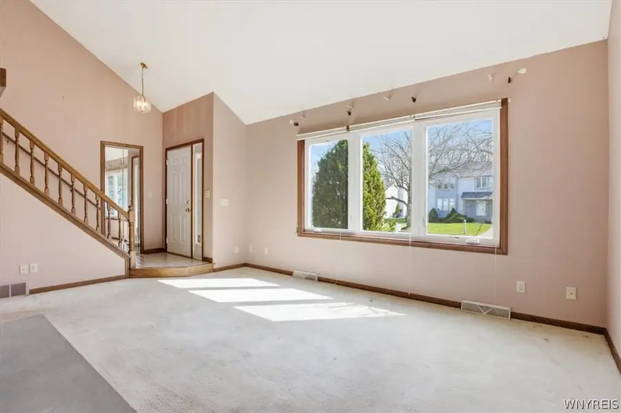 123 Larkspur Lane, Buffalo, NY 14228 - #3