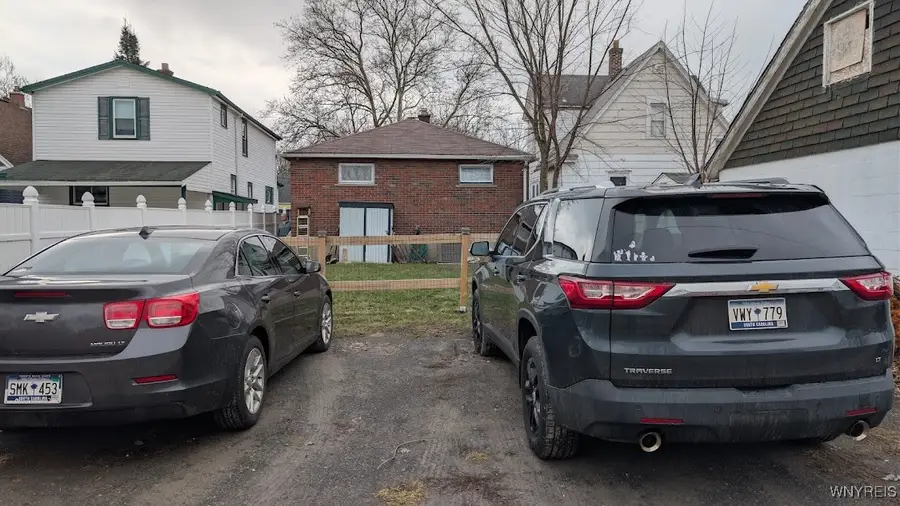 2762 Falls Street, Niagara Falls, NY 14303 - Image #3