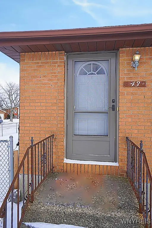 43 Barone Circle, Buffalo, NY 14225 - Image #2