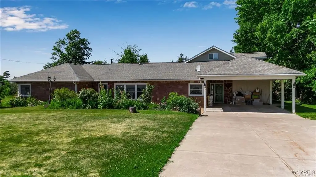 6293 E Lake Road, Burt, NY 14028 - Image #1