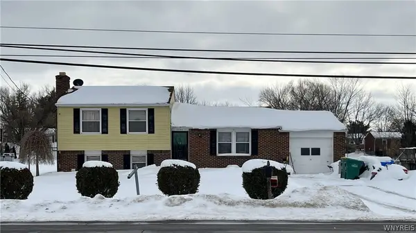 6836 E High Street, Lockport, NY 14094