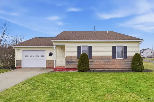 5637 Jeffrey Drive, Lockport, NY 14094