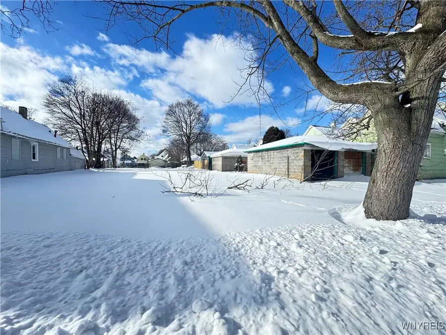 98 Milburn Street, Buffalo, NY 14212 - Image #2