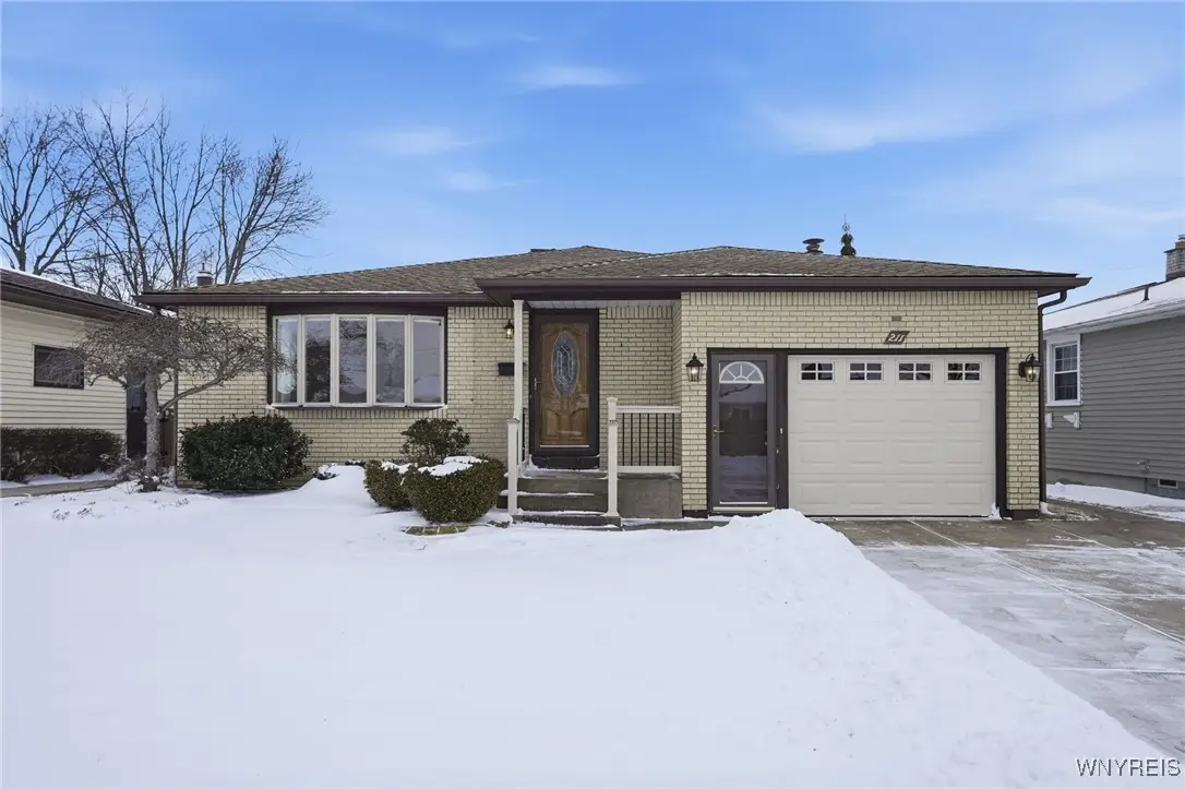 211 Sprucewood Drive, Buffalo, NY 14227 - Image #1