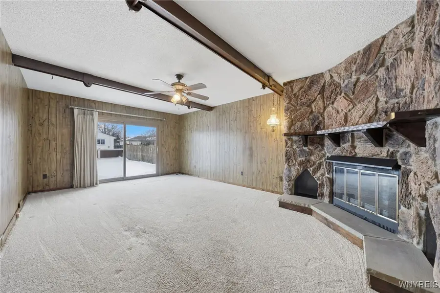 211 Sprucewood Drive, Buffalo, NY 14227 - Image #2