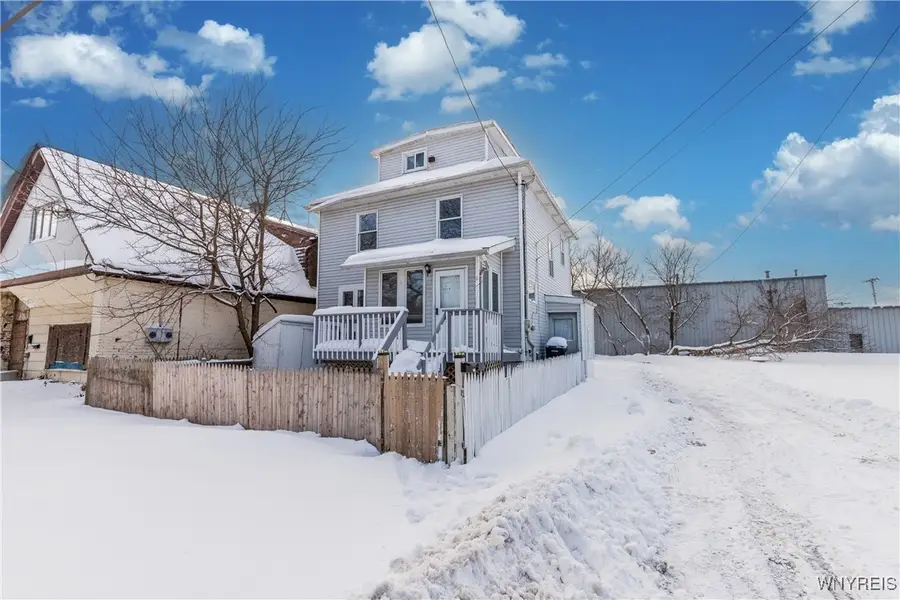 2213 Mackenna Avenue, Niagara Falls, NY 14303 - Image #2