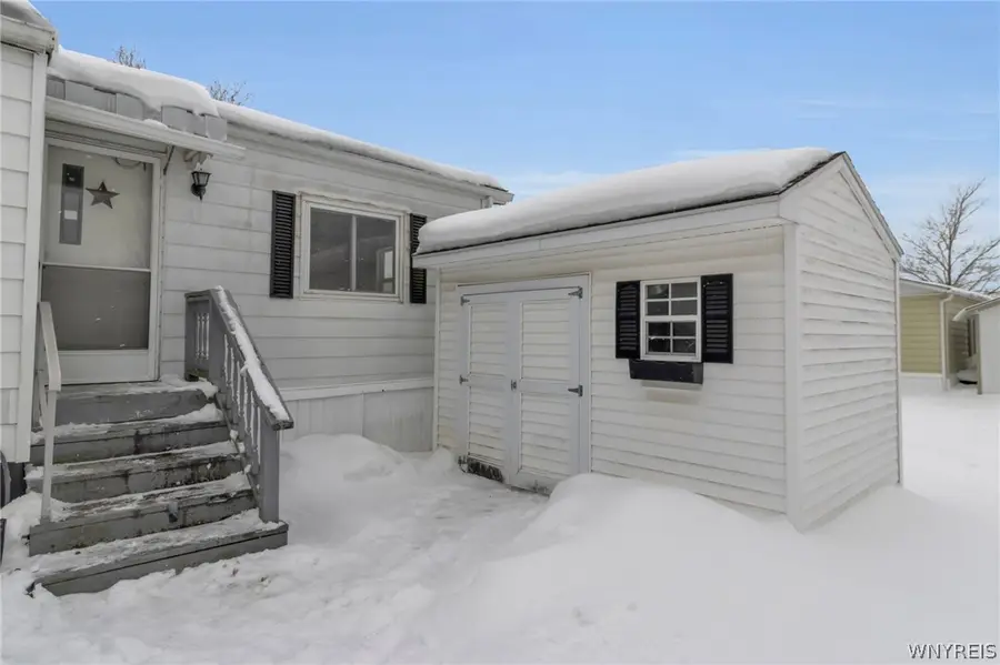 77 Lakewood Village Drive, Medina, NY 14103 - #2