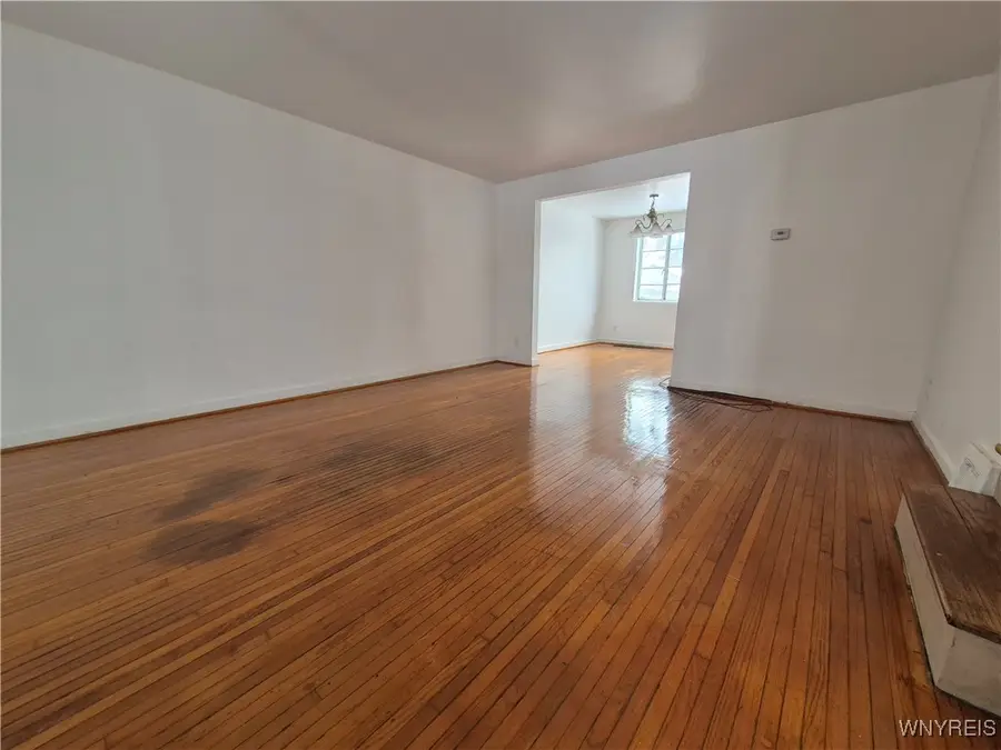 13 Bennett Village, Buffalo, NY 14214 - #3