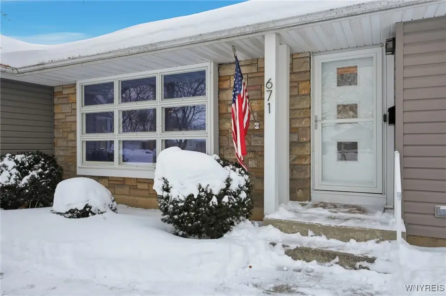 671 Treichler Street, North Tonawanda, NY 14120 - #3