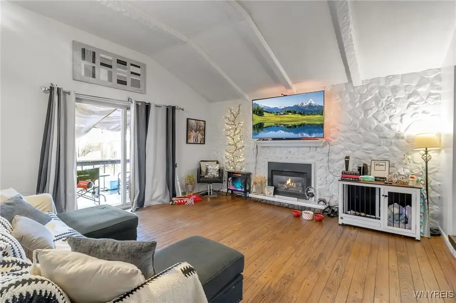 11 Pheasant Run Road, Buffalo, NY 14228 - Image #2