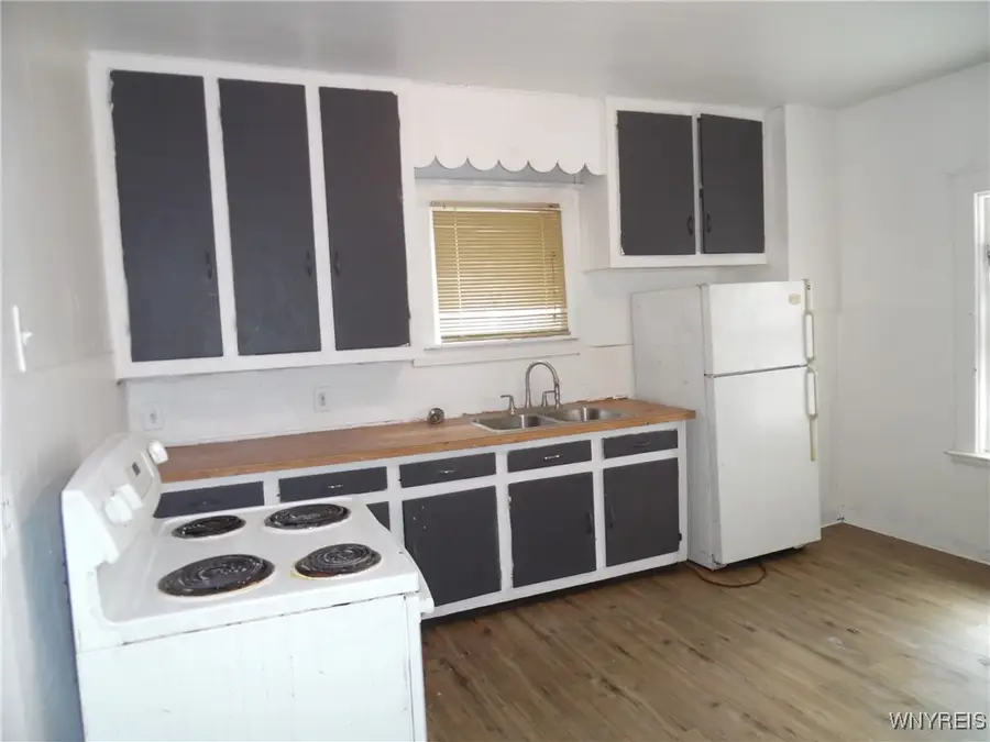 548 19th Street, Niagara Falls, NY 14301 - Image #3