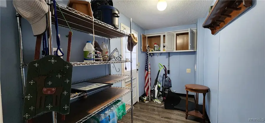 701 Gardenwood Drive, Lockport, NY 14094 - Image #2