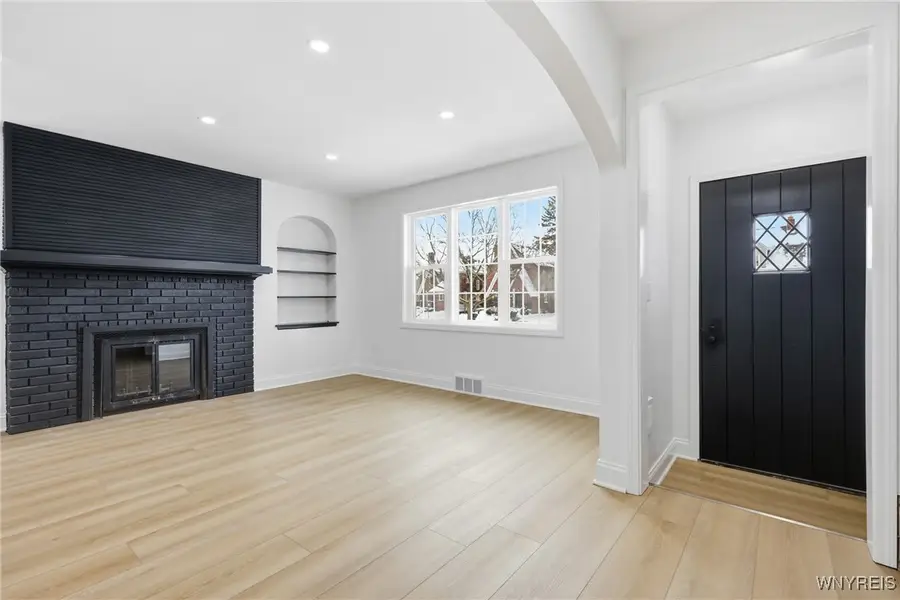 219 Louvaine Drive, Buffalo, NY 14223 - Image #3