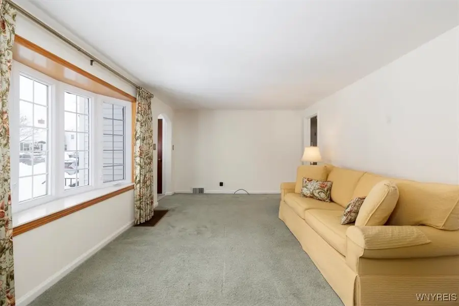 61 Rockne Road, Buffalo, NY 14223 - Image #3