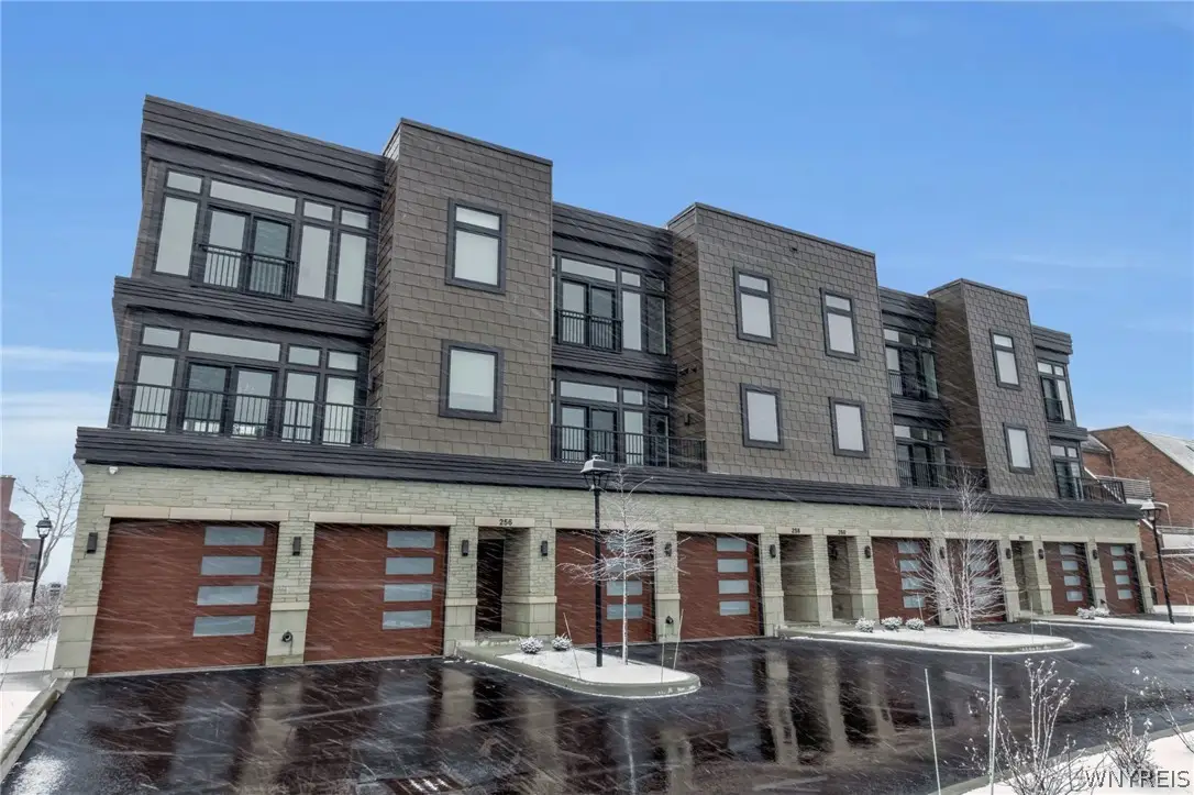 260 Lakefront Boulevard, Buffalo, NY 14202 - #1