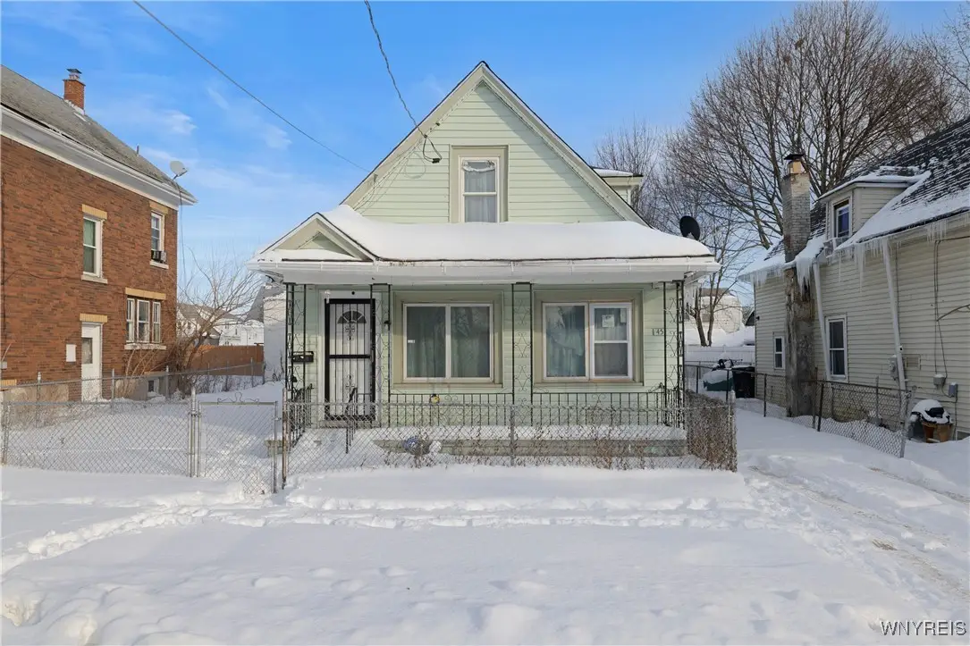 451 20th Street, Niagara Falls, NY 14303 - #1