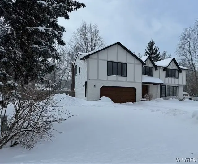 8313 West Point Drive, East Amherst, NY 14051 - Image #2