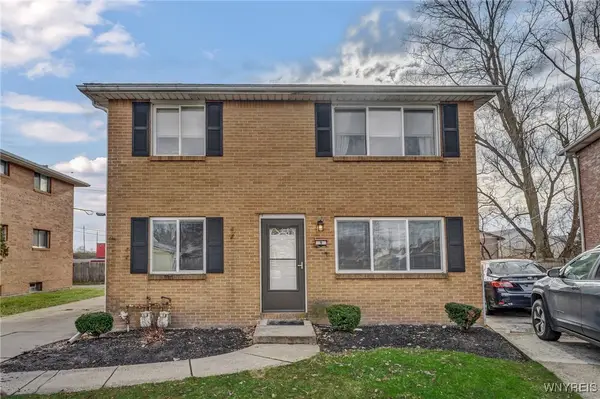 9 Floreis Court, Buffalo, NY 14225