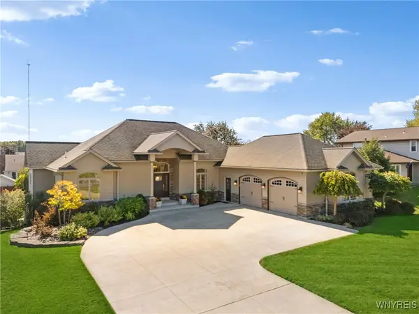 960 Foxcroft Road, Grand Island, NY 14072