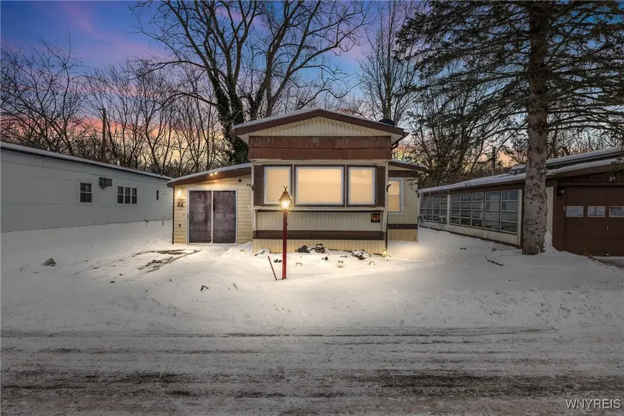 84 Carefree Lane, Cheektowaga, NY 14227 - Image #2