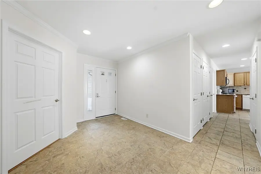 74 Moon Walk, Tonawanda, NY 14150 - #2