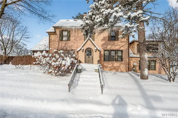 653 Parkway E, Utica, NY 13501