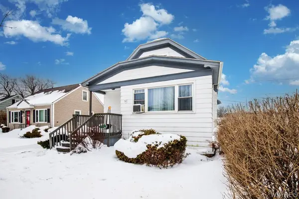 502 W Hazeltine Avenue, Buffalo, NY 14217