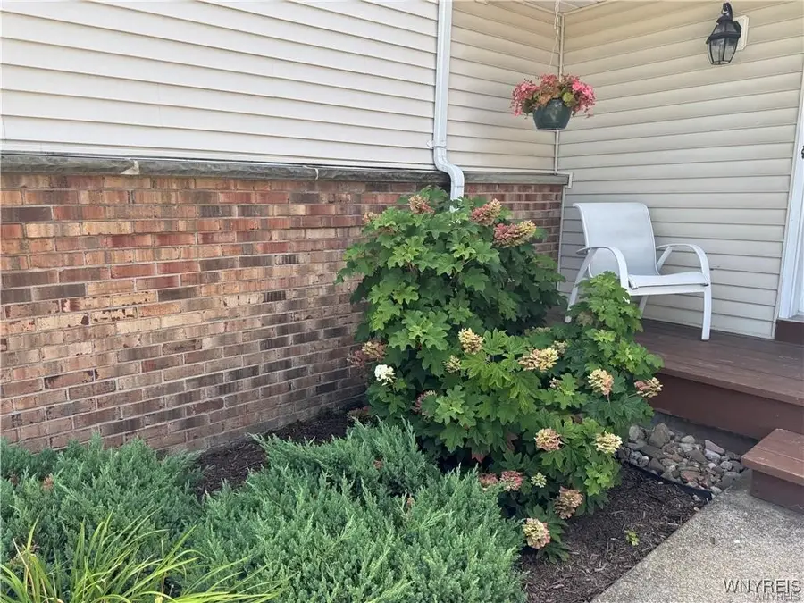 73 Southwick Drive, Orchard Park, NY 14127 - Image #3