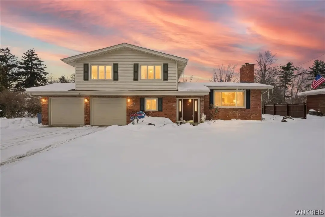 427 Cherry Lane, Lewiston, NY 14092 - Image #1