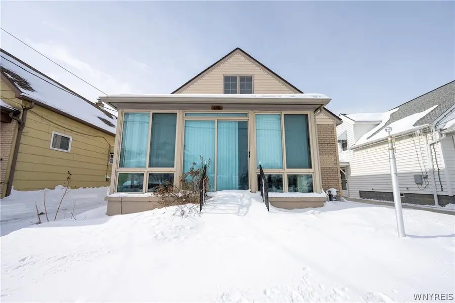 358 Weimar Street, Buffalo, NY 14206 - Image #2