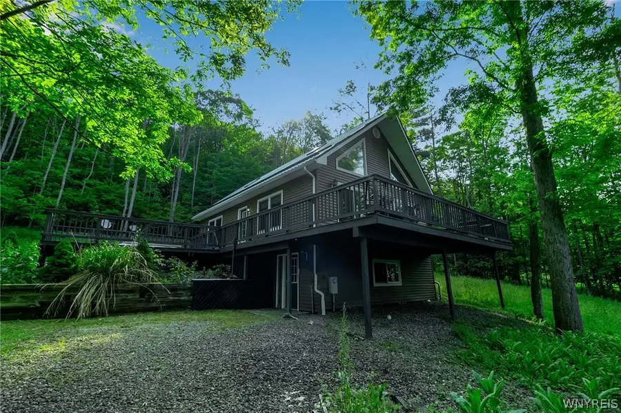 5792 Bonn Way E Way E, Great Valley, NY 14741 - Image #2