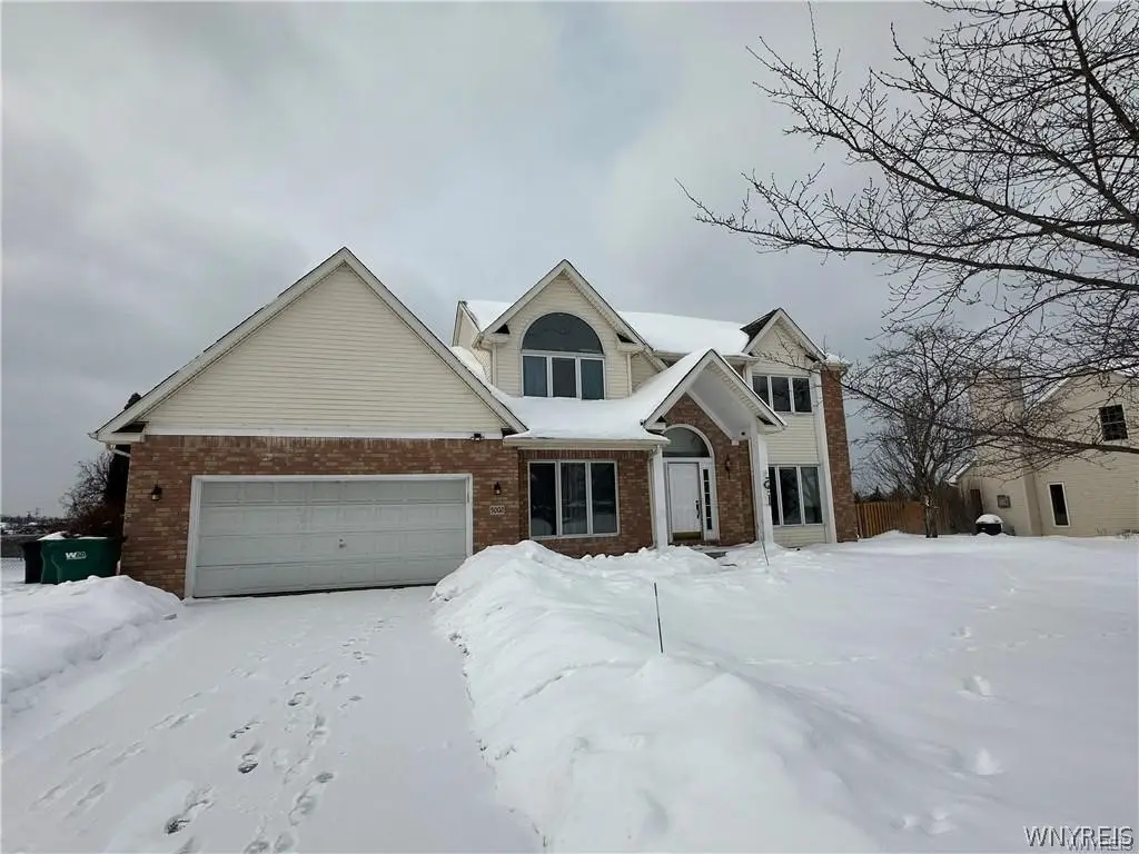 5002 Eastbrooke Place, Buffalo, NY 14221 - Image #1