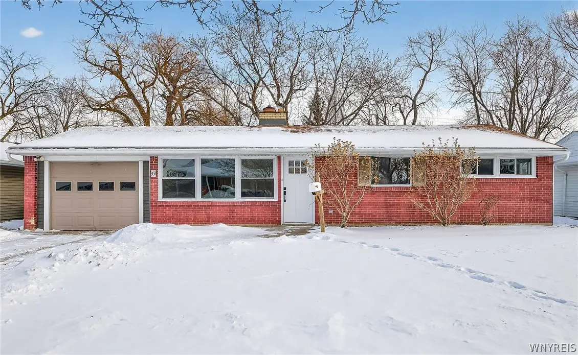 33 Burnside Drive, Tonawanda, NY 14150 - #1