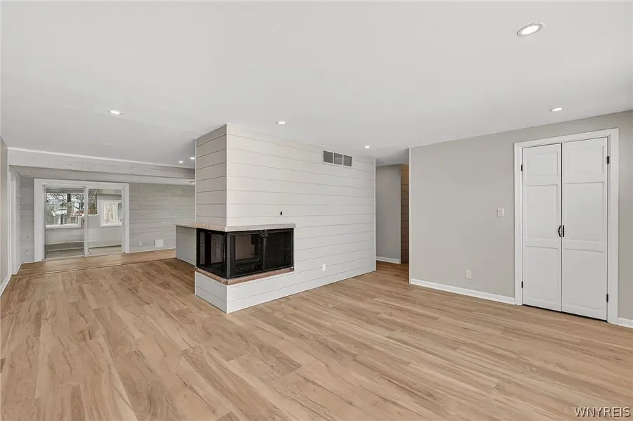 33 Burnside Drive, Tonawanda, NY 14150 - #3